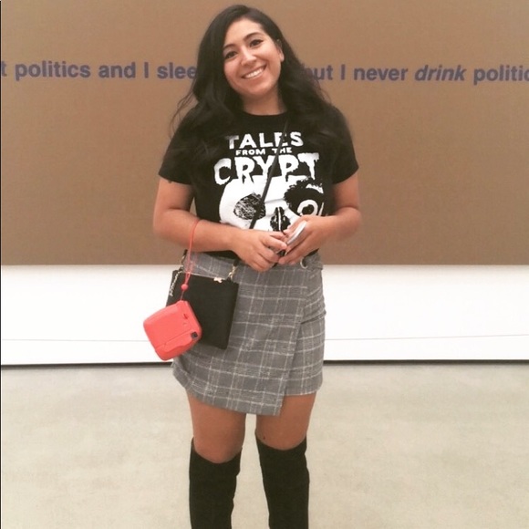 Meet your Posher, Summer - Picture 1 of 1